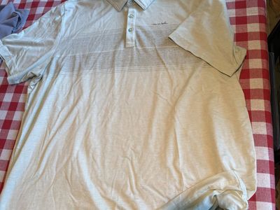 TravisMathew Golf Shirt XXL
