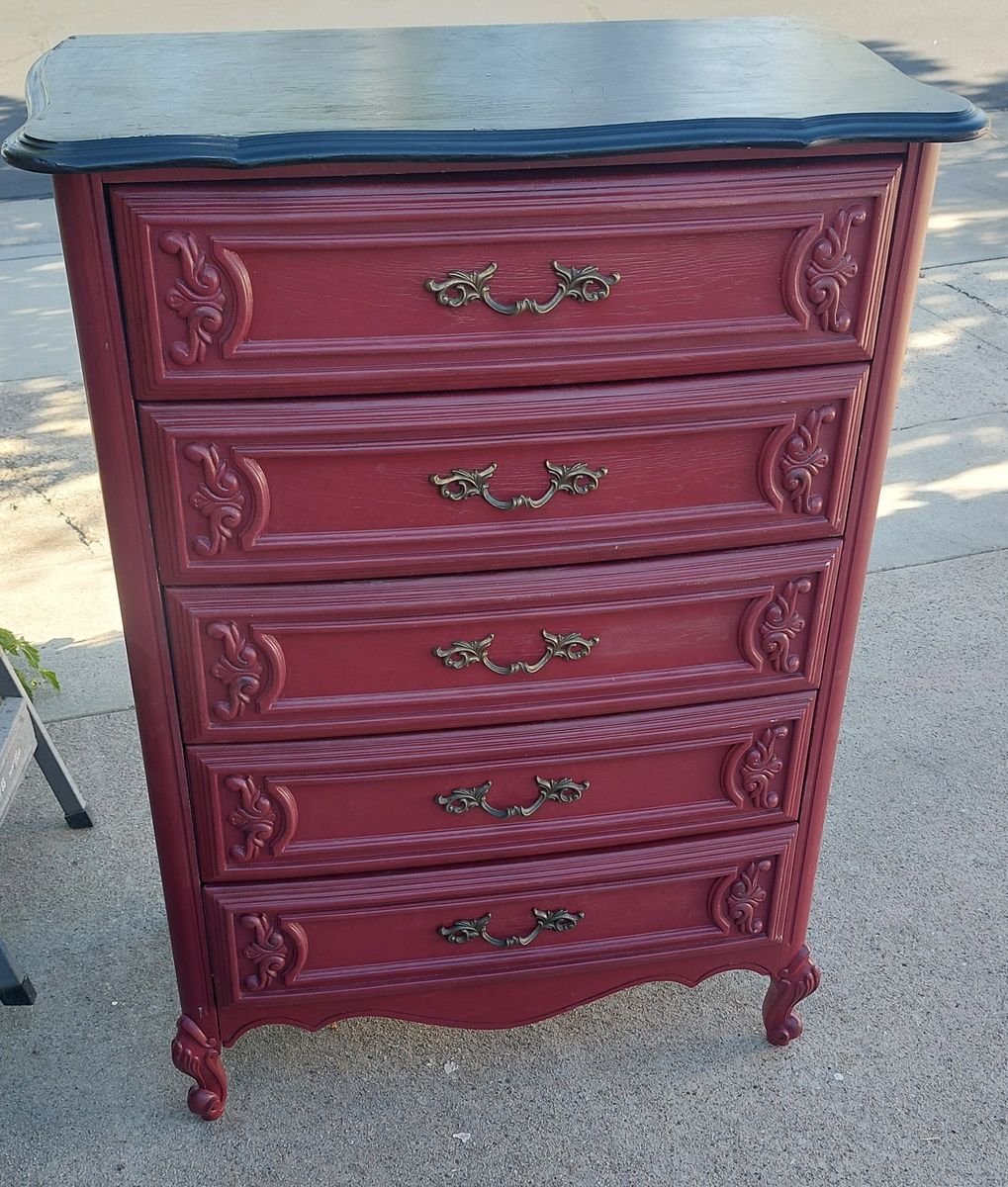 French Provincial Dresser 5 Drawer
