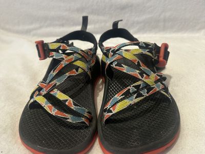 Chaco Youth Size 2 Colorful, Hiking Sandals