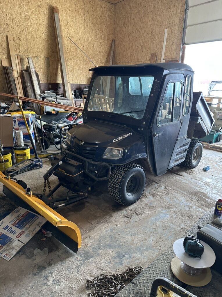 2013 Cushman Diesel Truckster 4x4 UTV W/plow