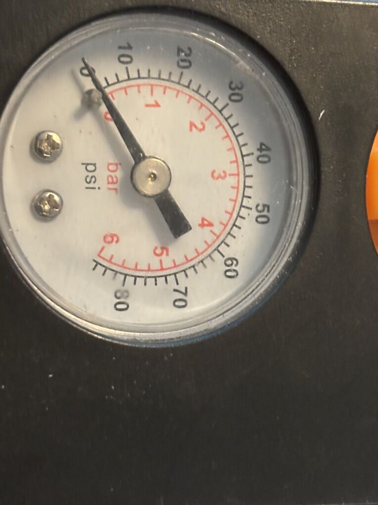 N I E Mopar V1d Tire Serice Kit