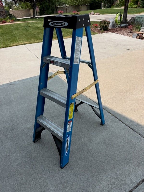 4ft Werner Stepladder