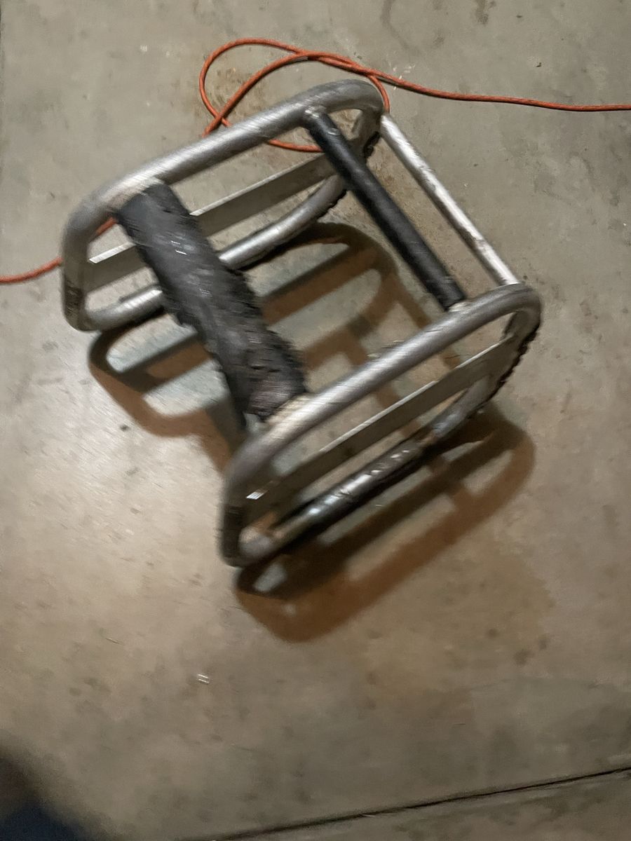 Main image 4