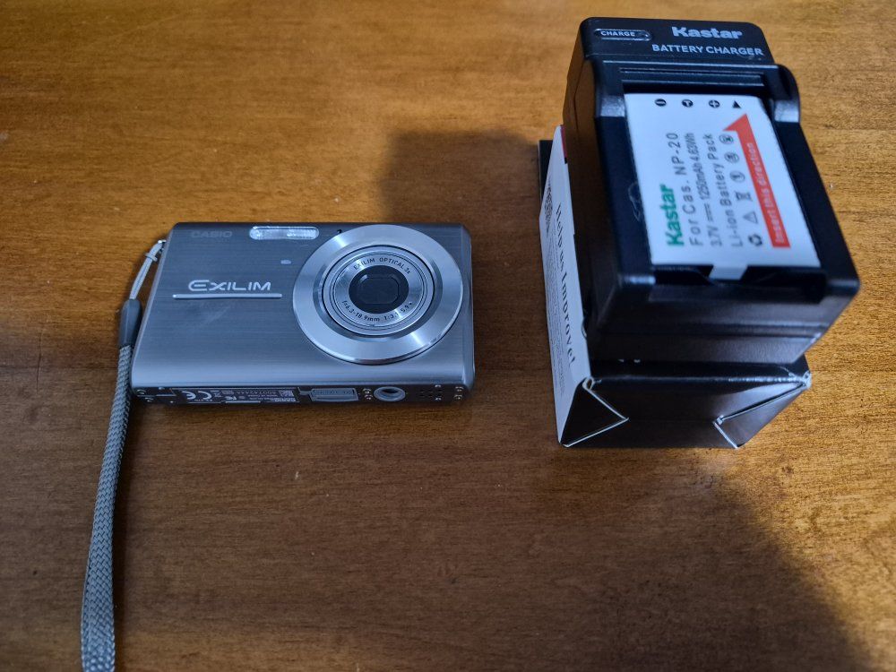 Main image 4