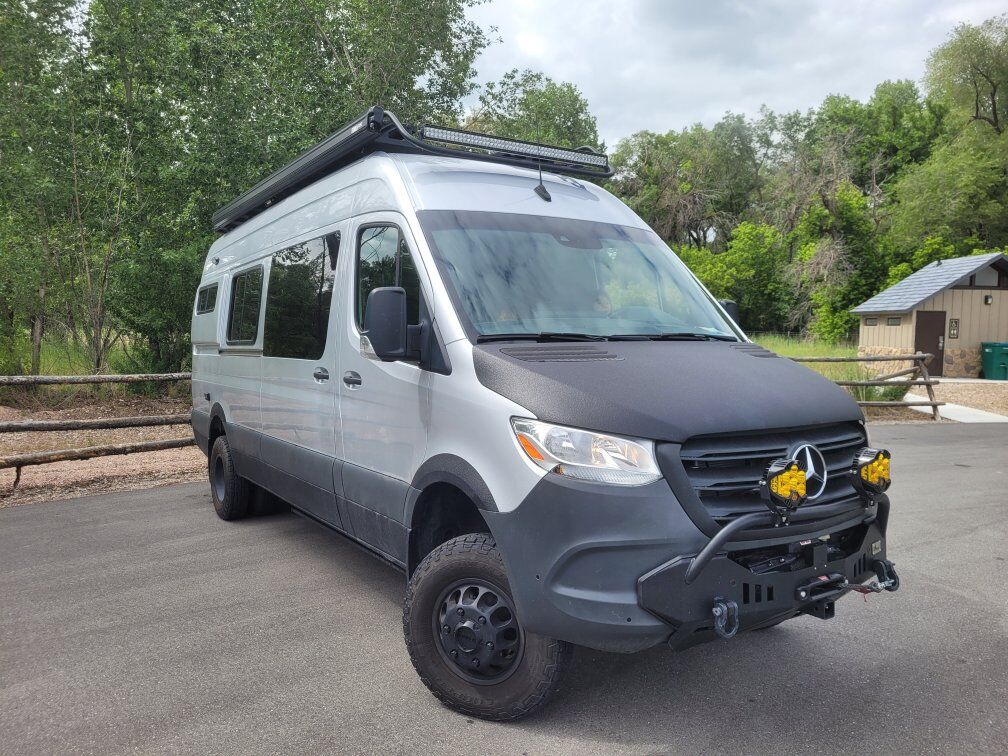 2023 Mercedes Sprinter Camper Van Motorhome