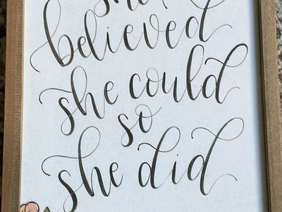 She believes she could so she did floral wall art 16x11”