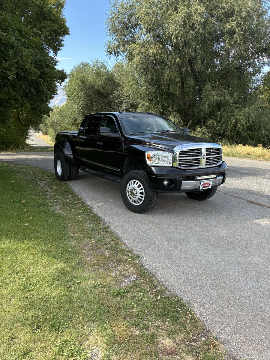 2008 DODGE RAM 3500 Laramie