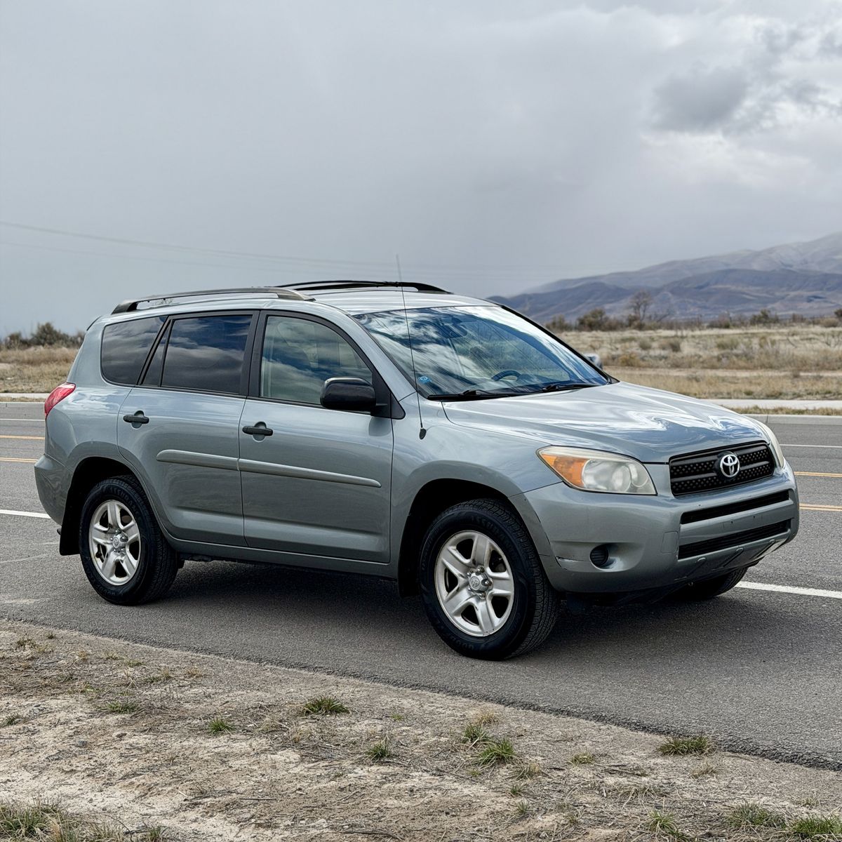 2007 TOYOTA RAV4 LE Plus