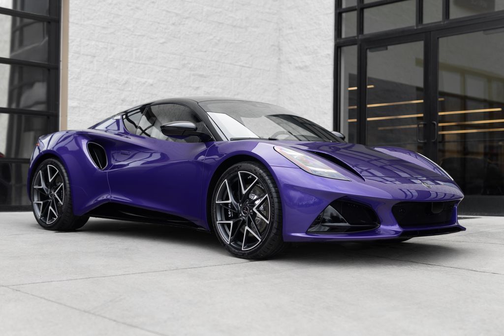 2026 Lotus Emira V6 SE