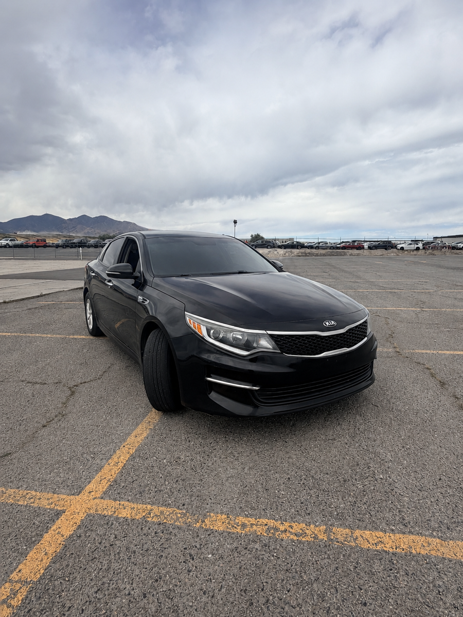 2017 Kia Optima LX