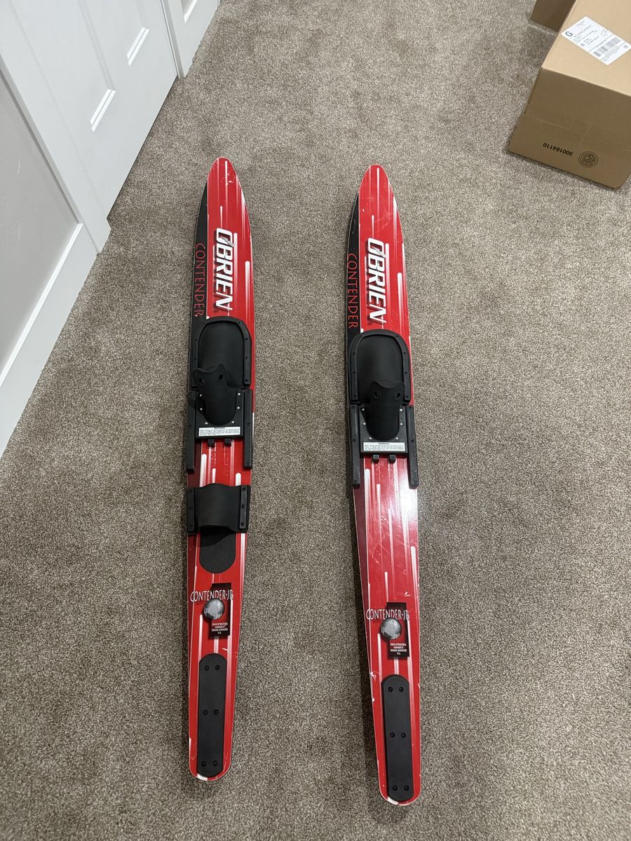 O'Brien Contender Red Water Skis - Pair