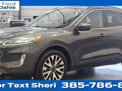 2020 Ford Escape Titanium