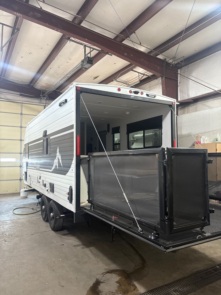 Ozark 1700 Travel Trailer Bumper Pull Toy Hauler RV - Queen Bed, Bunk Beds, Awning