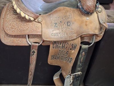 15in Masters team roping saddle