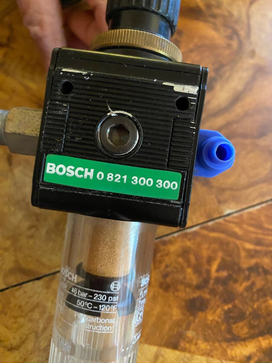 2 bosch pneumatic air control valves