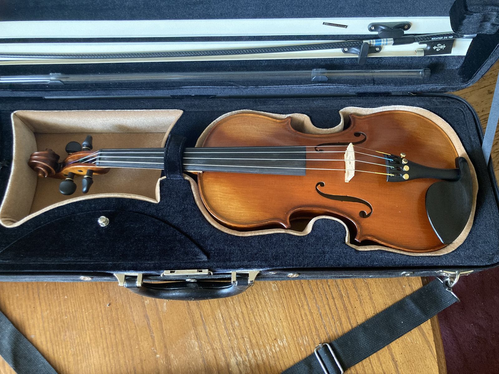 Full Violin (like new!) 