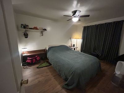 Master Bedroom For Rent