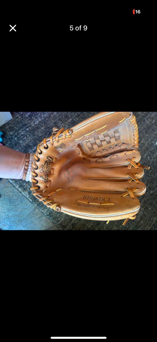 Rawlings Left Hand Mitt