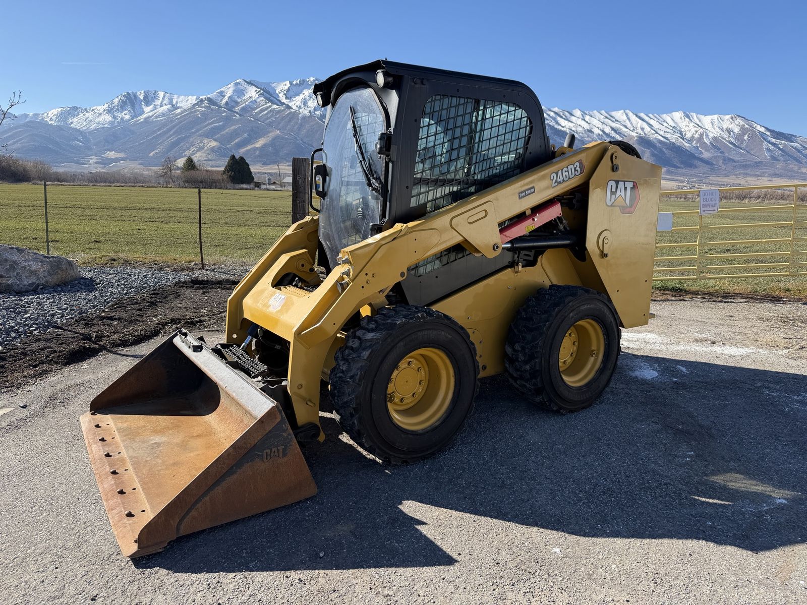 2022 CAT 246D3 skid steer! 2 speed! Low hours!