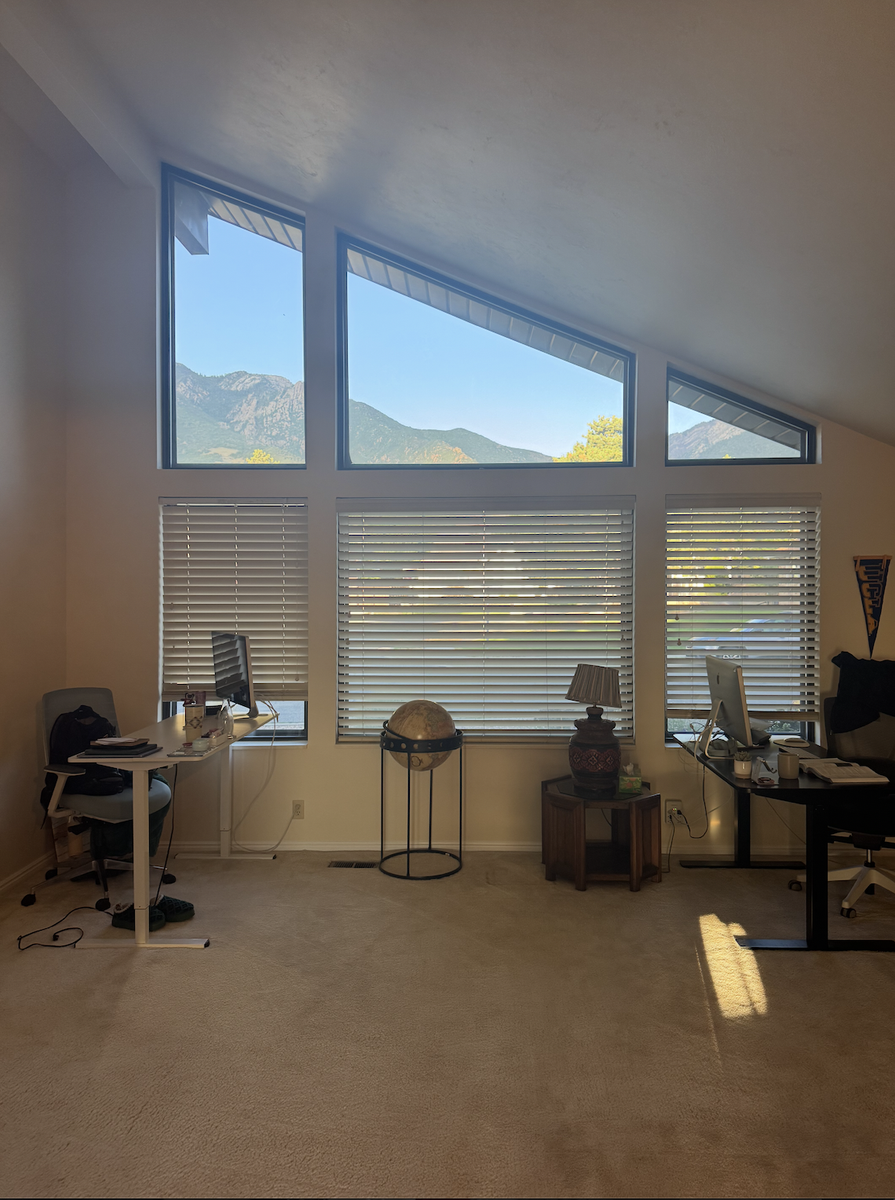 Main image 6