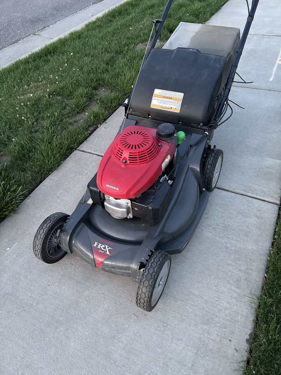 HONDA HRX217 Lawn Mower