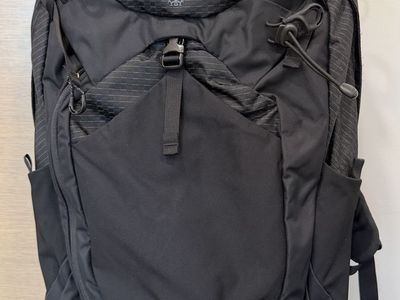New Osprey Manta 24 Hiking Backpack Black