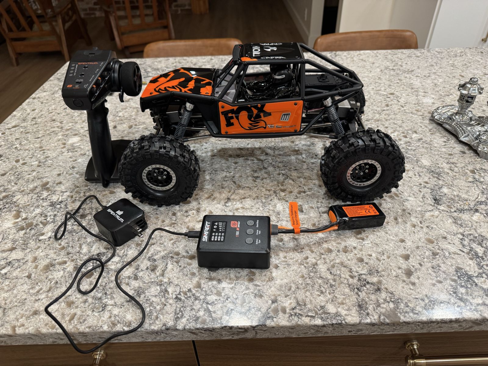 New 1/10 axial Capra