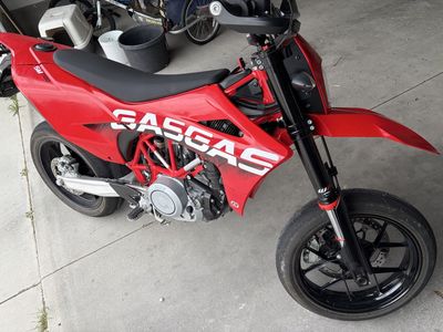 2023 GasGas Super Moto 700