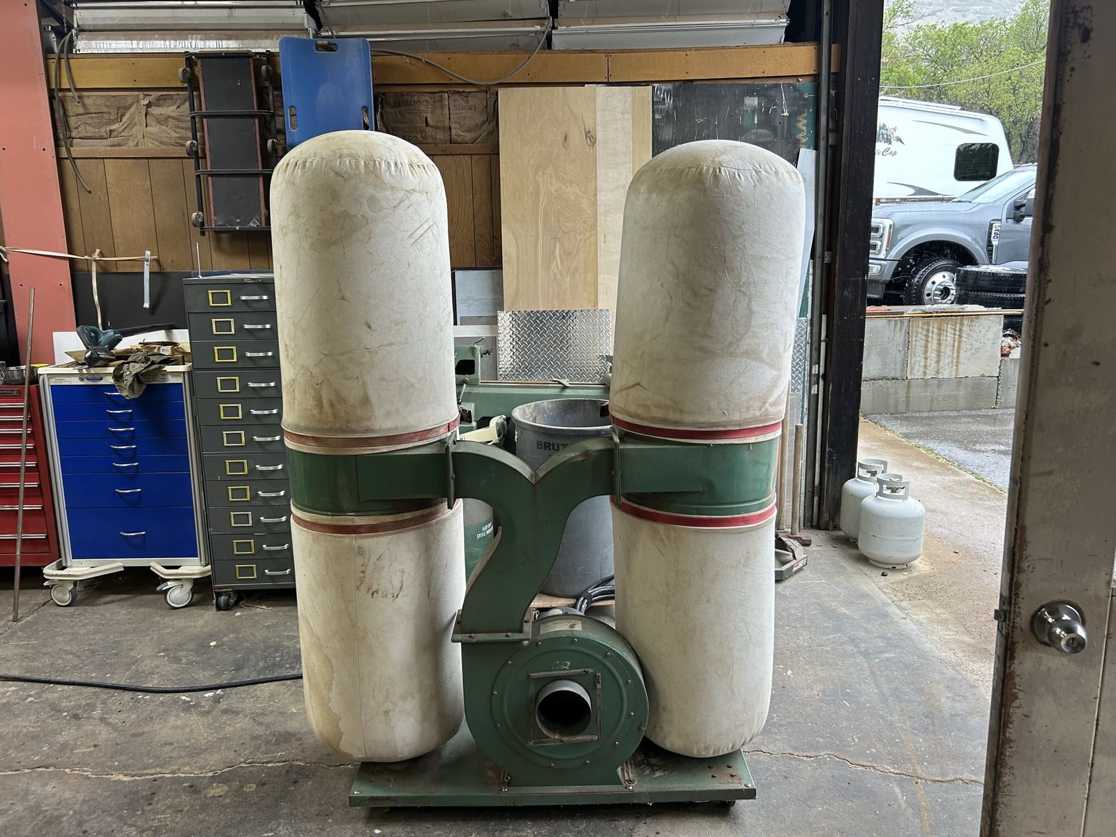 Kufo Seco UFO-102B Dust Collector – $500 OBO