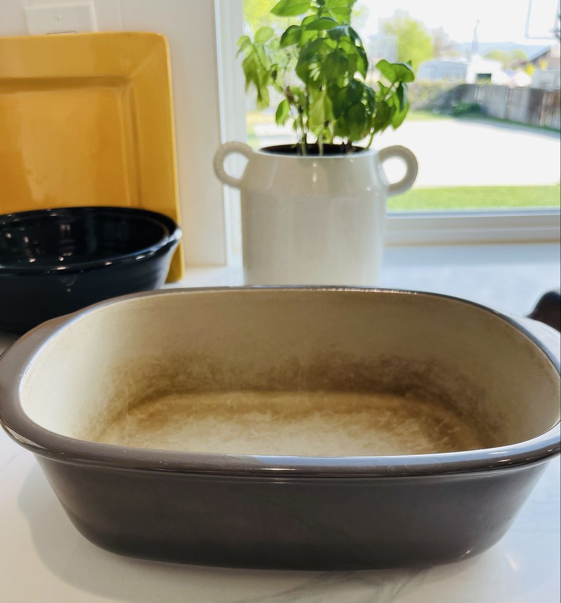 Pampered Chef Oval Deep Dish Stoneware