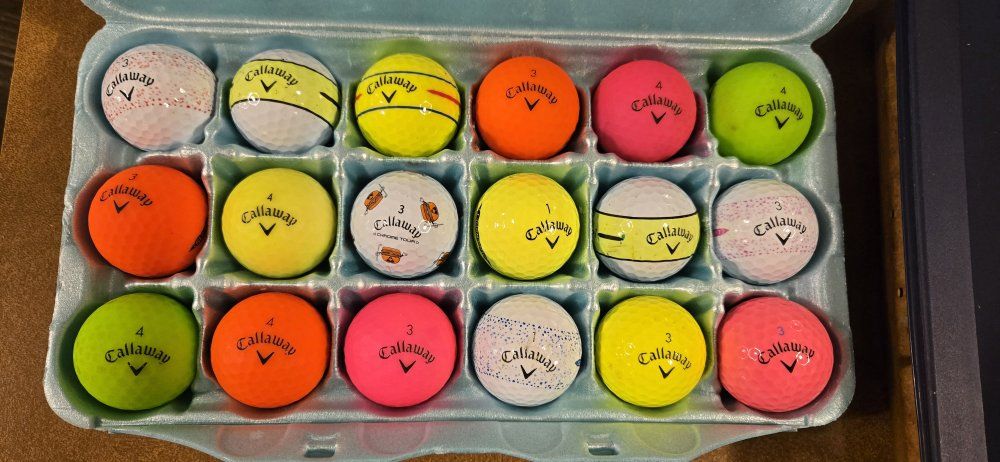 Callaway Golf Balls - Set of 18 Mixed Colors & Designs