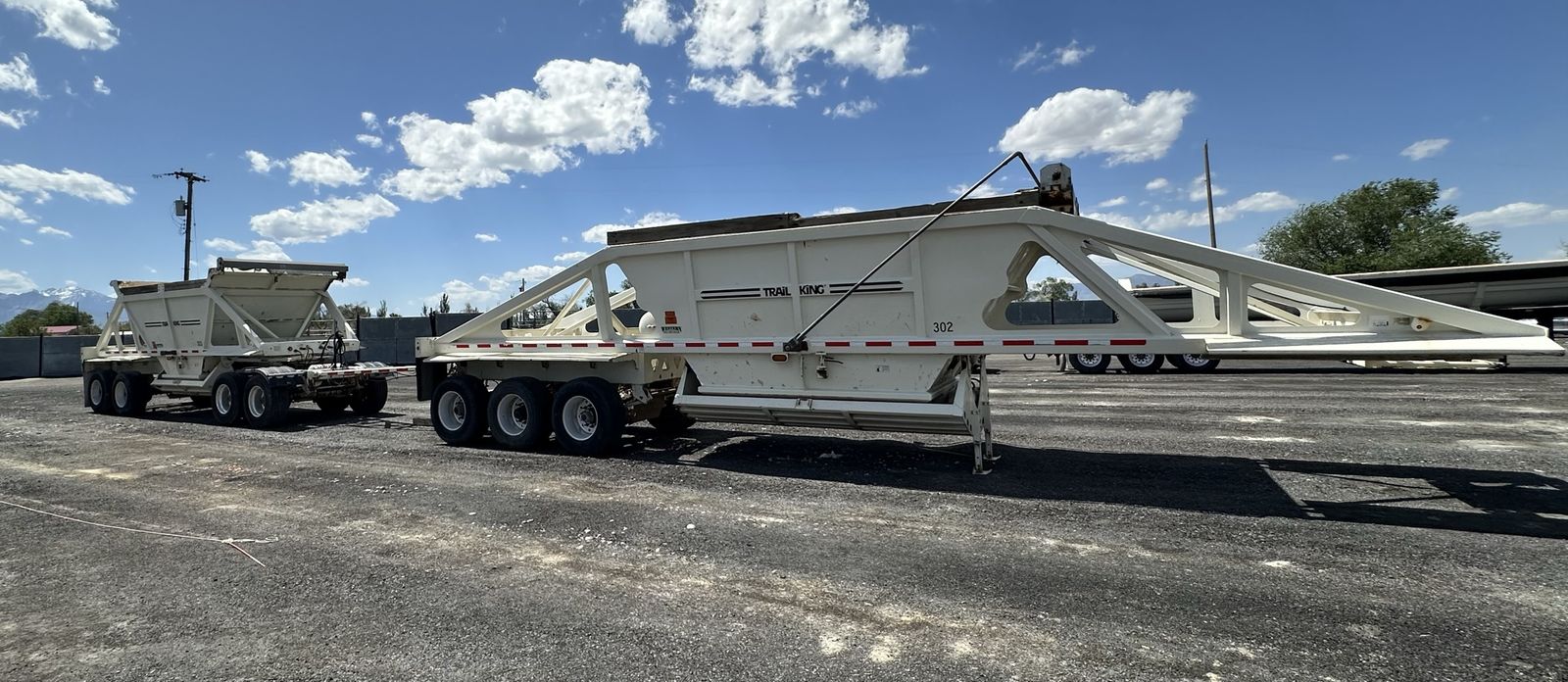 2016 Trail King Belly Dump Trailer Set