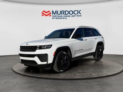 2026 Jeep Grand Cherokee Laredo Altitude