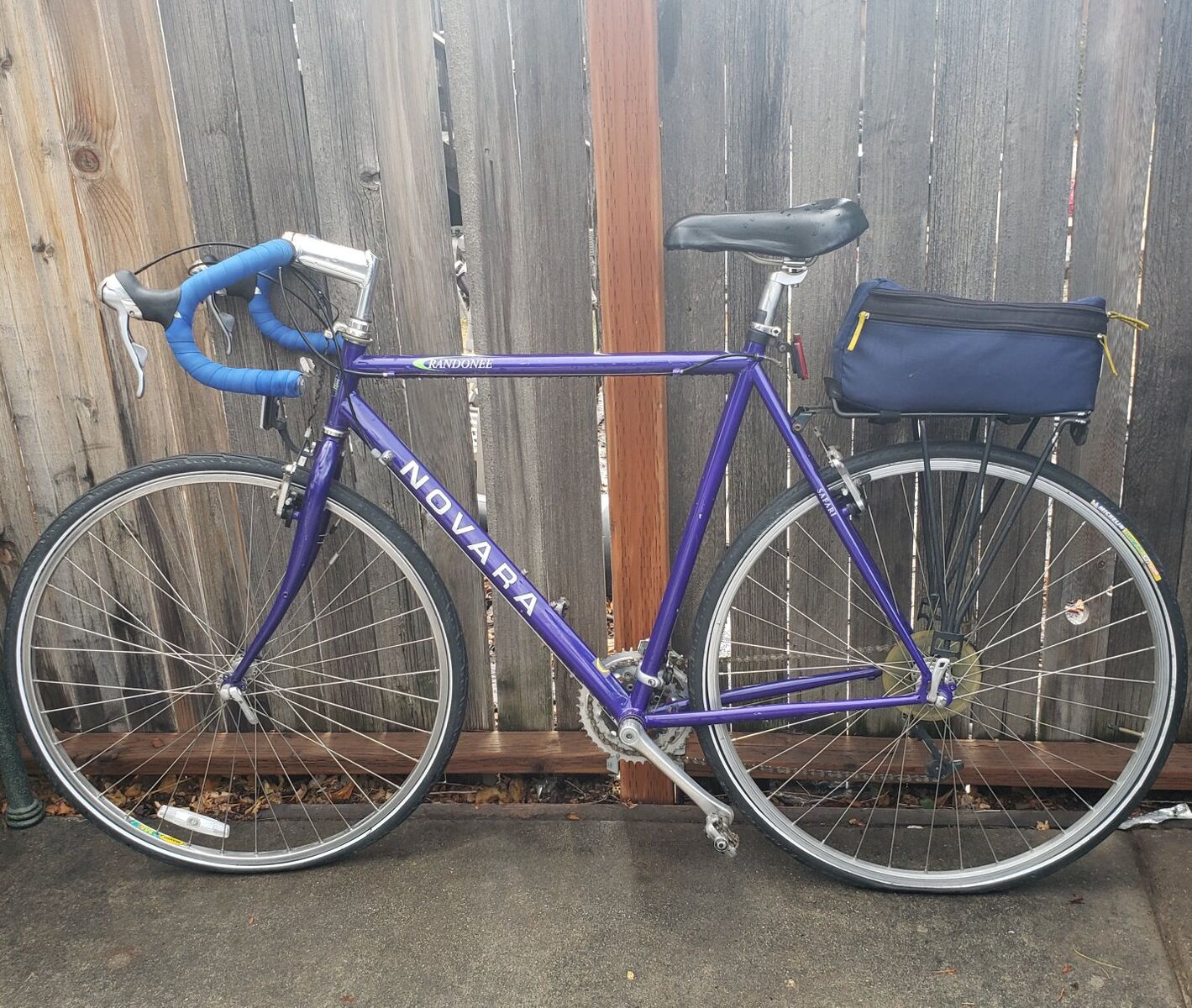 NOVARA RANDONEE SAFARI BIKE 21 speed