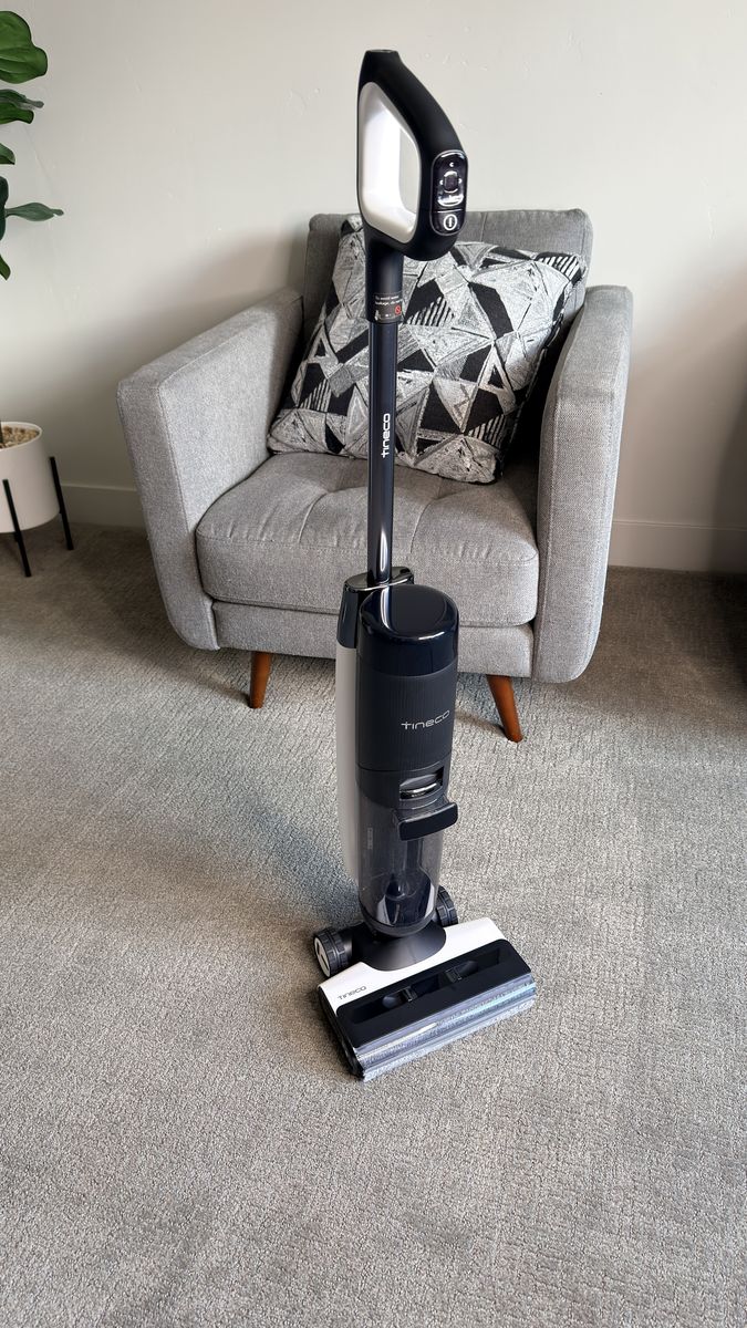 Tineco Floor One S7 Pro Cordless Wet Dry Vacuum, Excellent Condition, Extra Roller and Filter