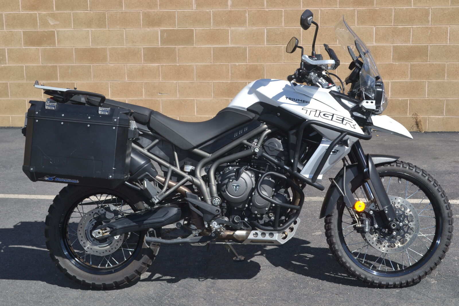 2019 Triumph Tiger 800 XCA - Adventure Touring