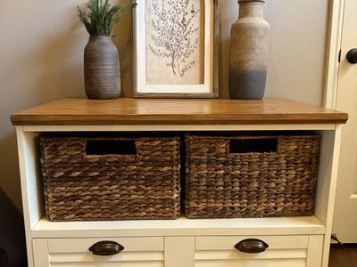 Storage Table with Baskets