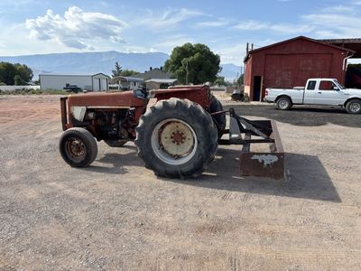 574 international tractor with box scraper