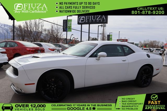 2018 DODGE CHALLENGER SXT Plus