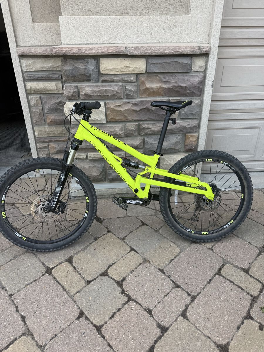 Diamondback 24 Full Suspension Mountain Bike