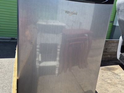 whirlpool 4.3 cu ft Stainless Steel compact refrigerator