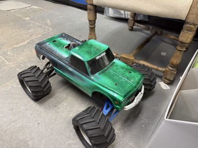 Traxxas Revo nitro