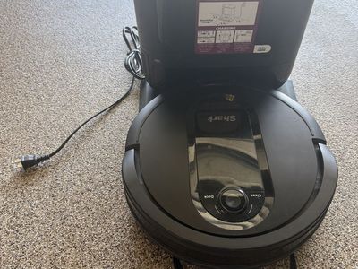 Shark vacuum
