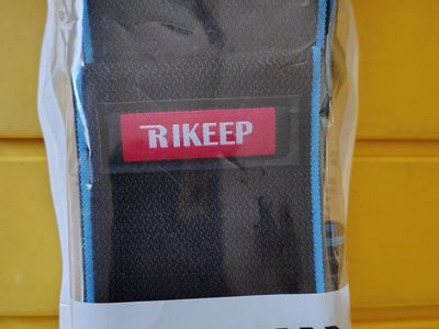 Rikeep Sports Gear Knee or Ankle Compression Support Wrap Bandage - New in Package