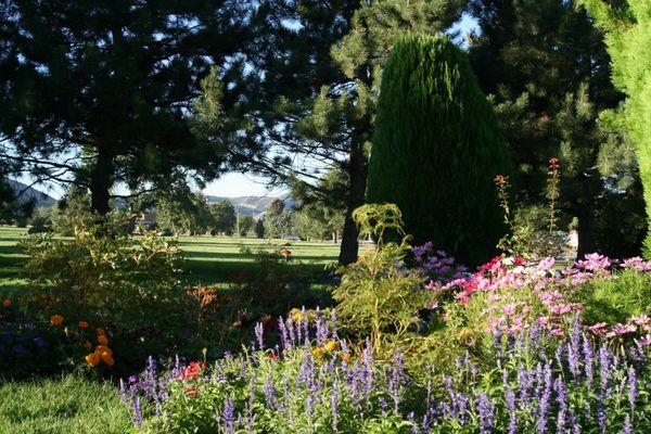 Tandem crypt for two in Sunset Gardens