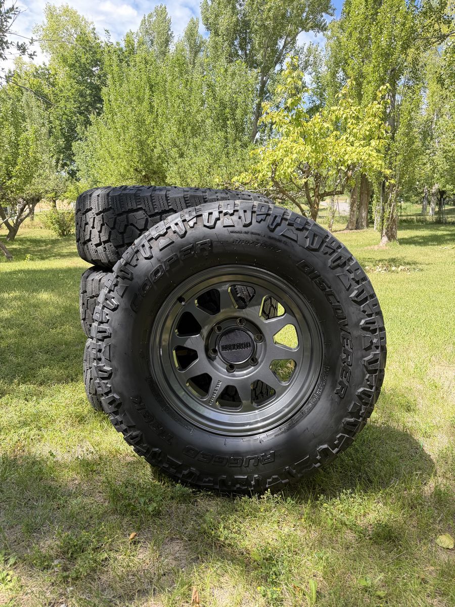 Wheels & Tires