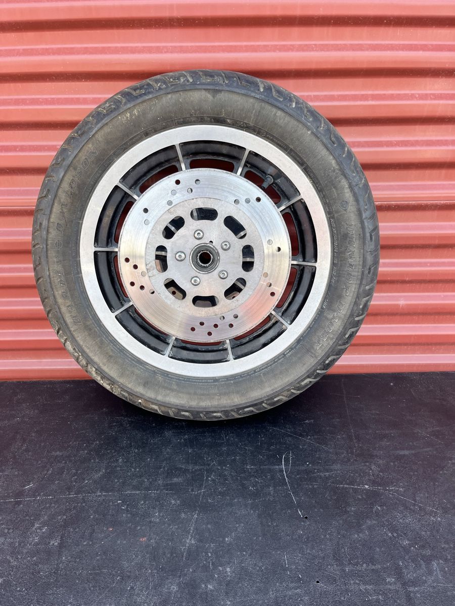 Front Harley Wheel With Rotors Dunlop D 402 F