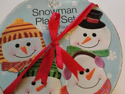 Boston Warehouse Snow Much Fun Snowman Plate Set (Set of Four, 6" x 7")