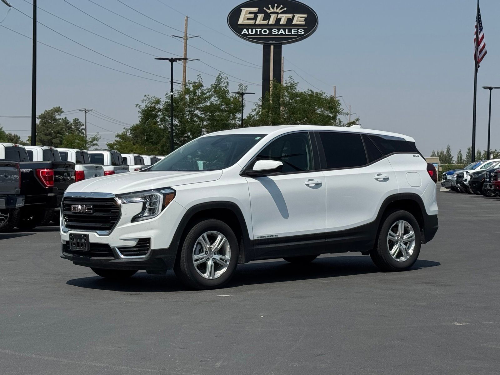 2024 GMC Terrain SLE
