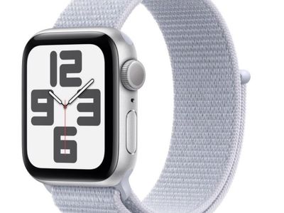 Apple Watch Series SE (1st Gen) 40mm Silver Aluminum Case w/ White Sport Loop GPS